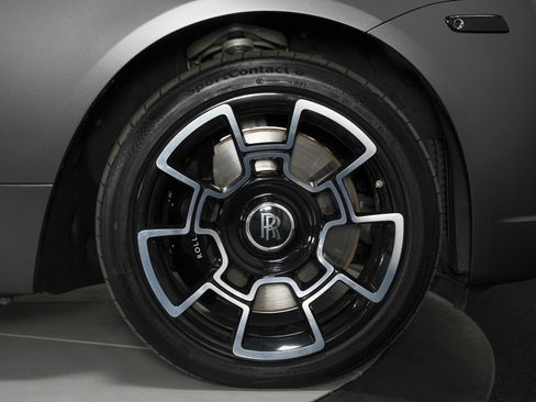 Used 2019 Rolls-Royce Wraith image 26