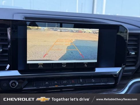 Used 2025 Chevrolet Silverado 1500 RST w/ Convenience Package II AWD/4WD image 27
