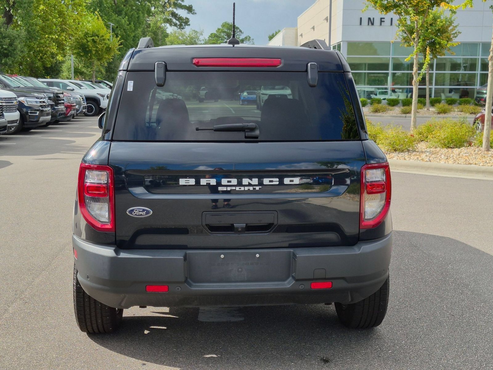 Used 2022 Ford Bronco Sport Outer Banks w/ Tech Package AWD/4WD image 4