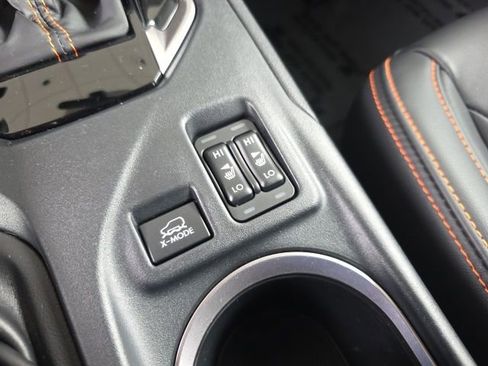 Used 2023 Subaru Crosstrek 2.5i Limited w/ Moonroof Package image 31