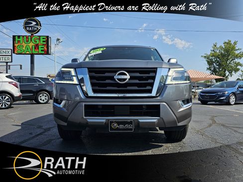 Used 2023 Nissan Armada SL image 3