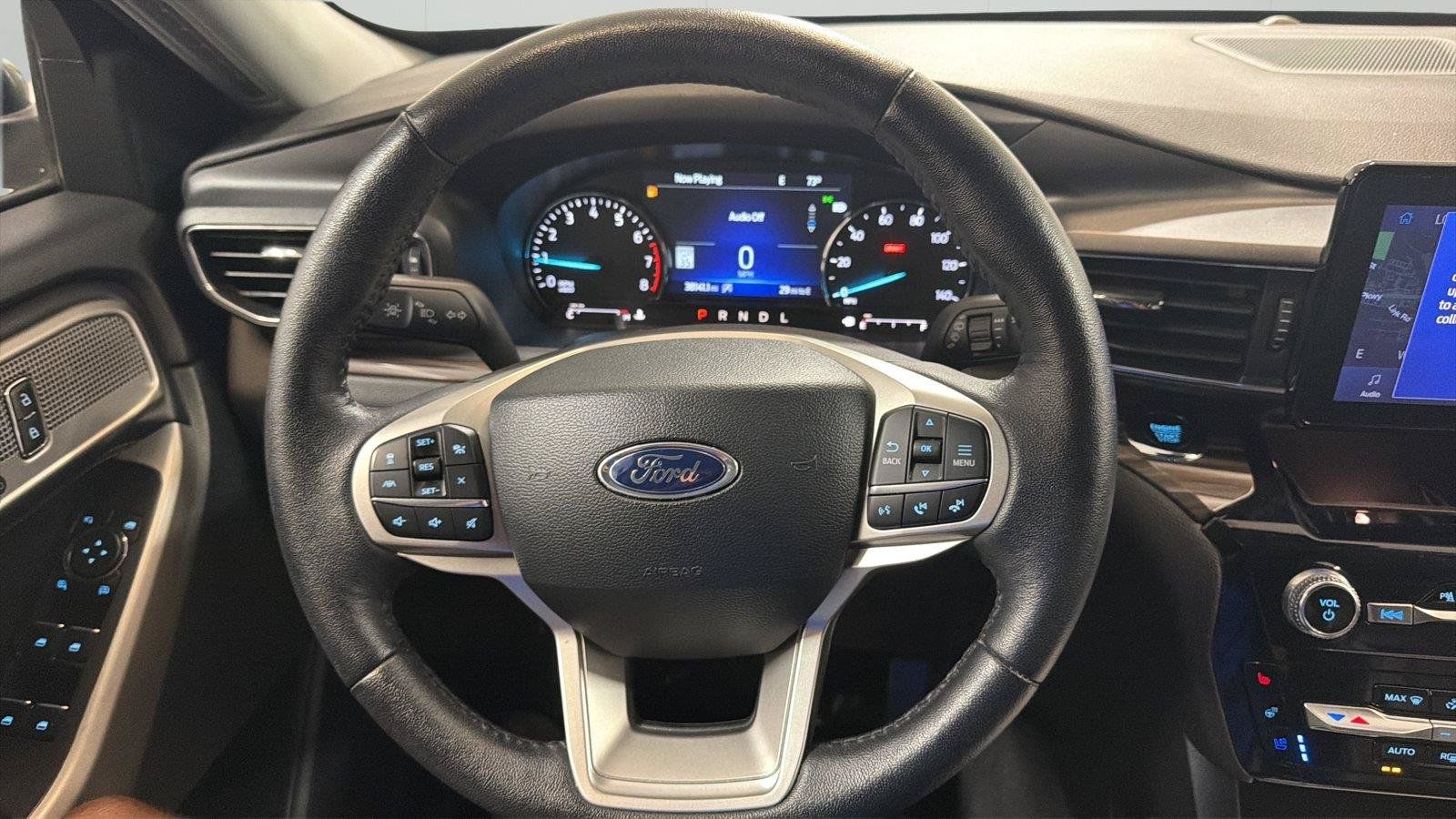 Used 2024 Ford Explorer Limited AWD/4WD image 22
