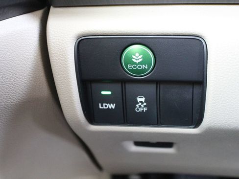 Used 2013 Honda Accord EX-L image 24