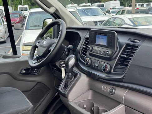 Used 2022 Ford Transit 250 Low Roof w/ Exterior Upgrade Package RWD image 3