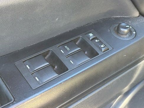 Used 2016 Jeep Patriot Sport w/ Power Value Group image 27