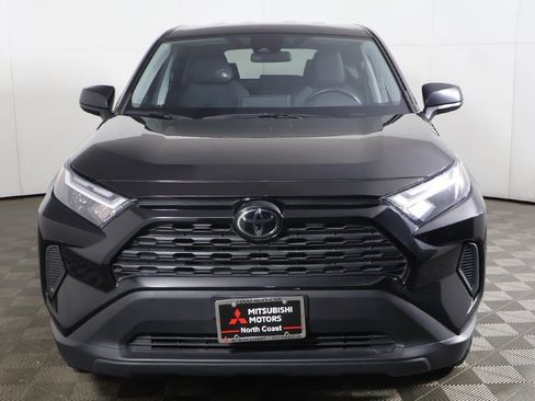 Used 2024 Toyota RAV4 LE AWD/4WD image 8