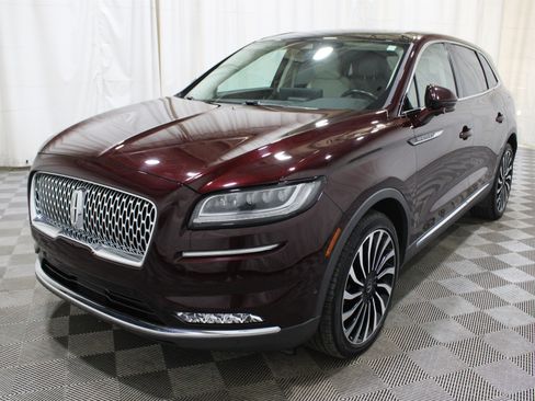 Certified 2021 Lincoln Nautilus Black Label image 36