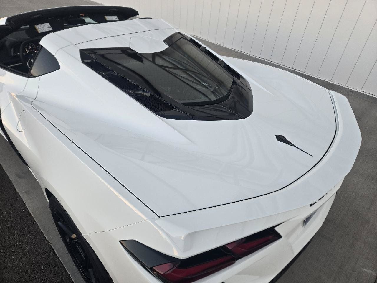 Used 2023 Chevrolet Corvette Stingray Coupe w/ 1LT RWD image 23