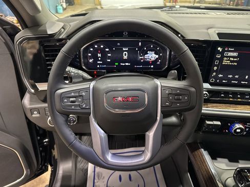 New 2026 GMC Sierra 1500 Elevation w/ Preferred Package AWD/4WD image 27