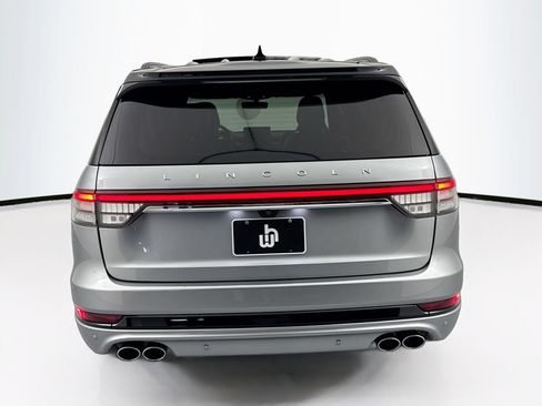 Used 2022 Lincoln Aviator Reserve w/ Equipment Group 201A RWD image 6