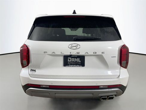 Used 2025 Hyundai Palisade SEL AWD/4WD image 12