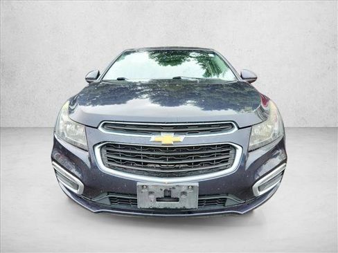 Used 2016 Chevrolet Cruze LT FWD image 16