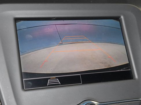 Used 2022 Chevrolet Equinox LT FWD image 11