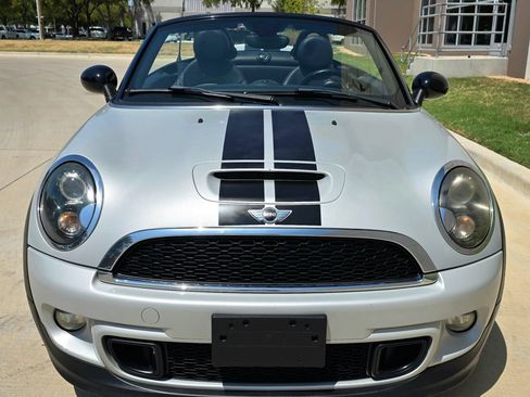 Used 2013 MINI Cooper Roadster S FWD image 2