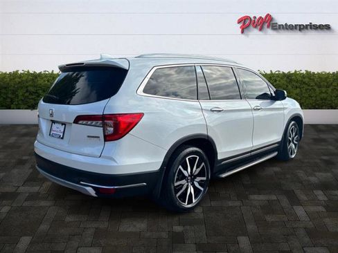 Used 2019 Honda Pilot Touring image 9
