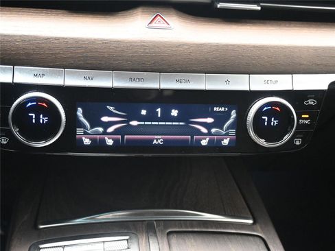 Used 2023 Genesis G80 2.5T w/ Advanced Package image 7