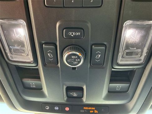 Used 2022 Cadillac Escalade ESV Sport w/ Touring Package image 22