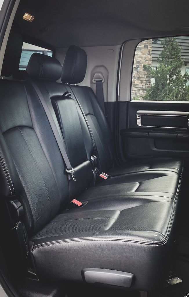 Used 2018 RAM 3500 Laramie w/ Sport Appearance Group AWD/4WD image 35