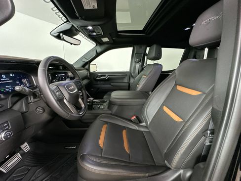Used 2023 GMC Sierra 1500 AT4 w/ AT4 Premium Package AWD/4WD image 31