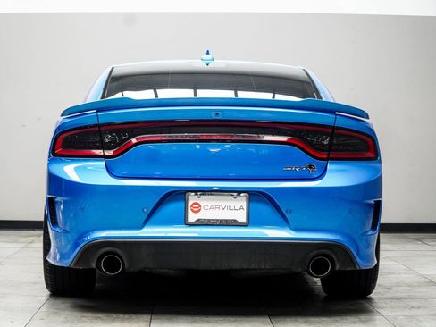 Used 2019 Dodge Charger SRT Hellcat w/ Navigation & Travel Group image 12
