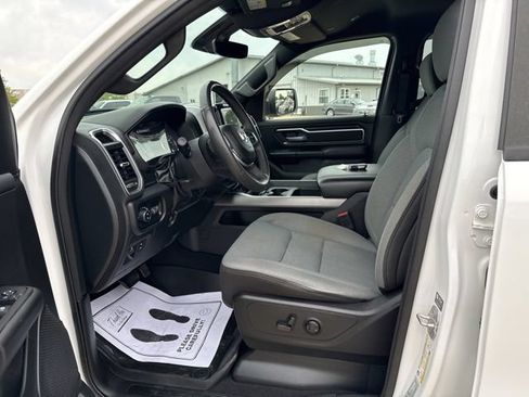 Used 2025 RAM 1500 Big Horn AWD/4WD image 14