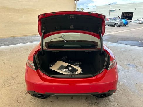 New 2025 Alfa Romeo Giulia w/ Driving Assist Package image 5