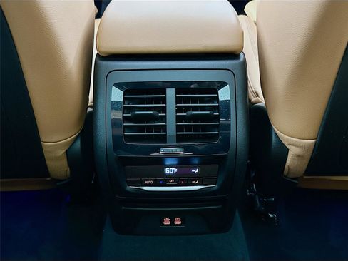 Used 2023 BMW X3 xDrive30i w/ Premium Package image 26