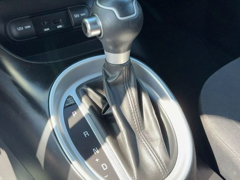 Used 2014 Kia Soul image 18