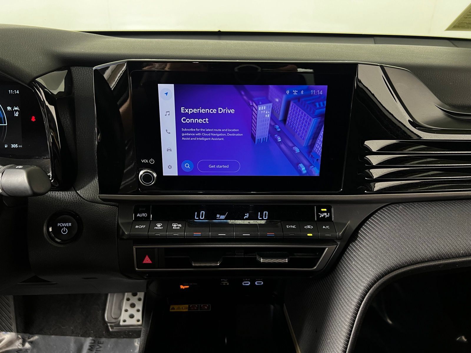 Certified 2025 Toyota Camry SE FWD image 17