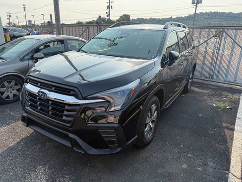 Used 2025 Subaru Ascent Premium AWD/4WD image 5