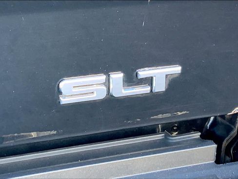 Used 2018 GMC Sierra 1500 SLT w/ Enhanced Driver Alert Package RWD image 7