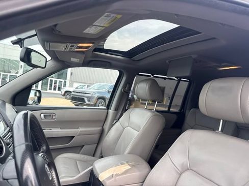 Used 2014 Honda Pilot Touring image 23