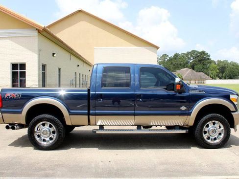 Used 2014 Ford F250 King Ranch w/ King Ranch w/Chrome Package image 16