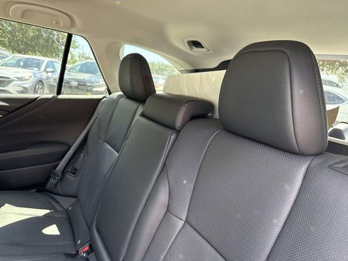 New 2025 Subaru Outback Limited image 13