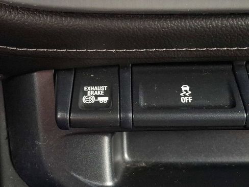 Used 2018 GMC Canyon SLE w/ SLE Convenience Package image 26