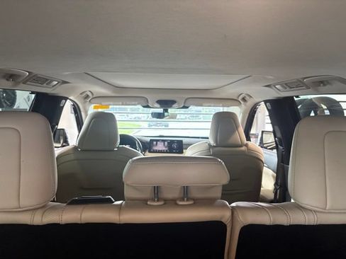 Used 2023 INFINITI QX60 Luxe w/ Cargo Package AWD/4WD image 22
