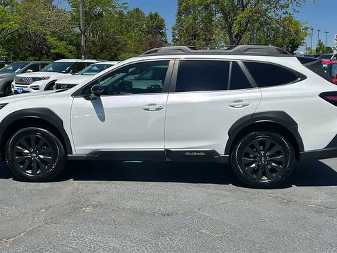 Certified 2023 Subaru Outback Onyx Edition XT AWD/4WD image 9