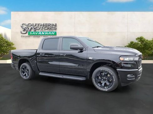 New 2026 RAM 1500 Express AWD/4WD image 7