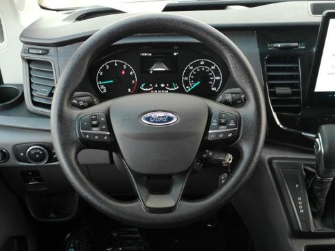Used 2025 Ford Transit 350 XLT image 28