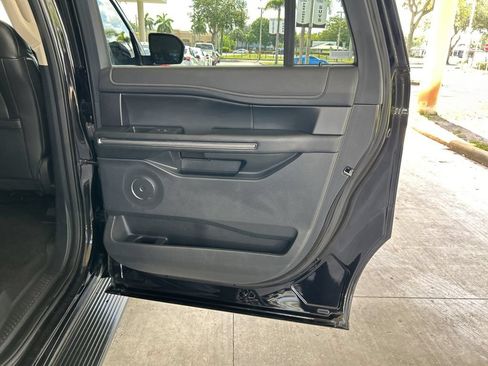 Used 2024 Ford Expedition Max XLT AWD/4WD image 37
