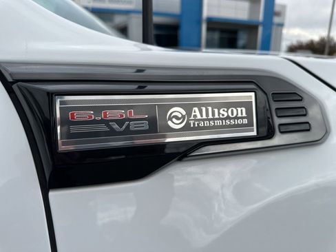 Used 2024 GMC Sierra 2500 AT4 w/ AT4 Premium Plus Package AWD/4WD image 36