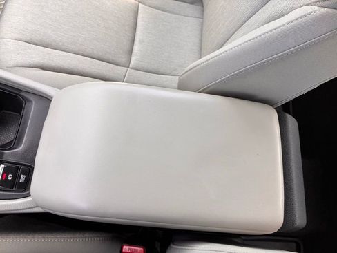 Used 2023 Honda Accord EX image 32