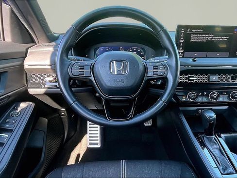 Used 2024 Honda Accord Sport image 9
