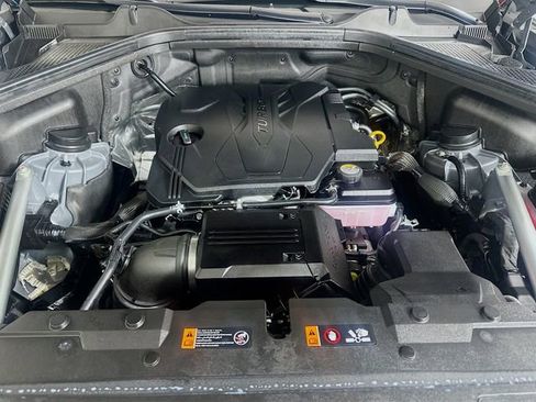 Certified 2026 Genesis GV80 2.5T Advanced image 33