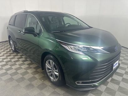 Used 2023 Toyota Sienna Limited