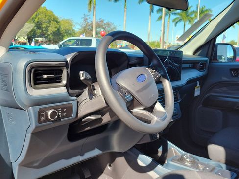 New 2026 Ford Maverick XL FWD image 9