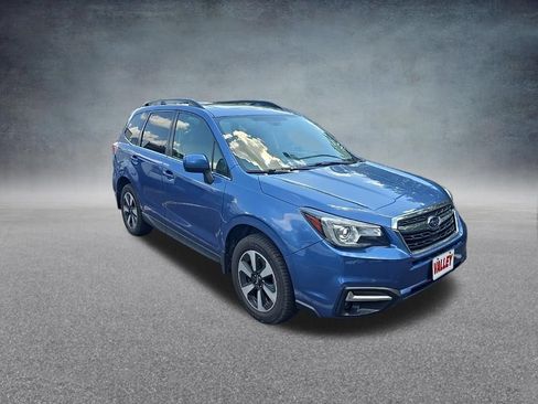 Used 2018 Subaru Forester 2.5i Limited AWD/4WD image 11