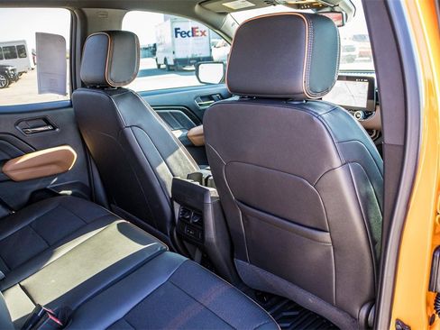 New 2026 GMC Canyon AT4 image 17