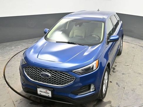 Used 2023 Ford Edge SEL w/ Convenience Package image 24