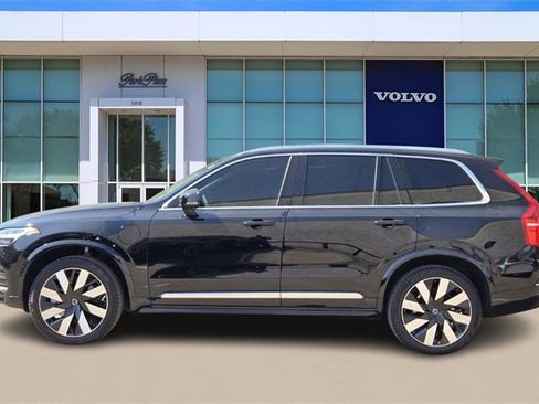 Certified 2025 Volvo XC90 T8 Plus w/ Protection Package Premier image 3